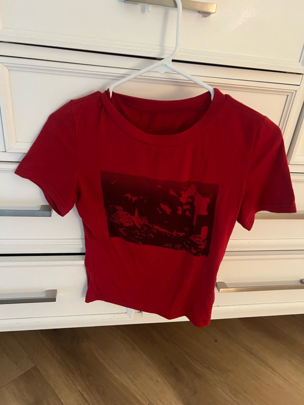 Source Unknown Red Graphic Crop Top